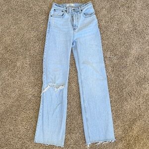 Abercrombie & Fitch The 90’s High Rise Relaxed Jean- 24L Light Blue